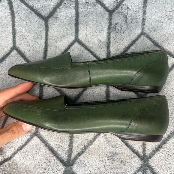 White Stag Vintage Louise Green Leather Loafers - Picture 7 of 7